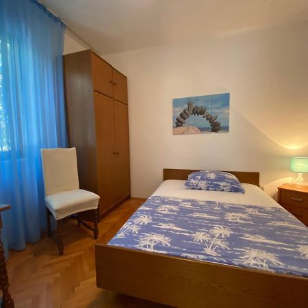 יזרה Mag Apartmani מראה חיצוני תמונה