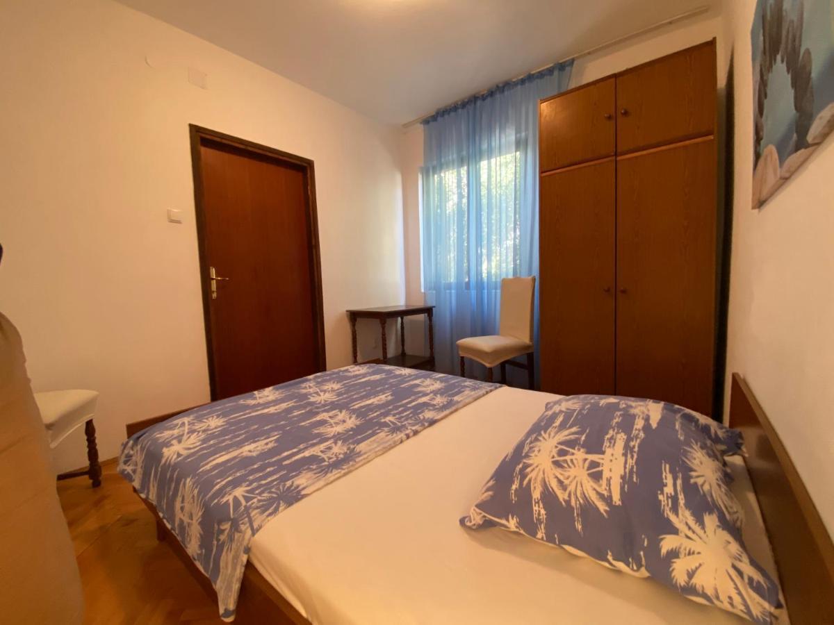 יזרה Mag Apartmani מראה חיצוני תמונה