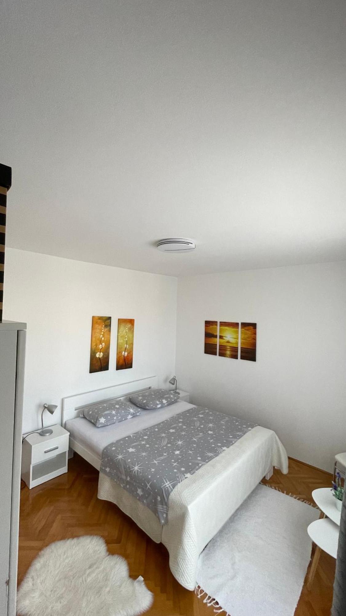 יזרה Mag Apartmani מראה חיצוני תמונה